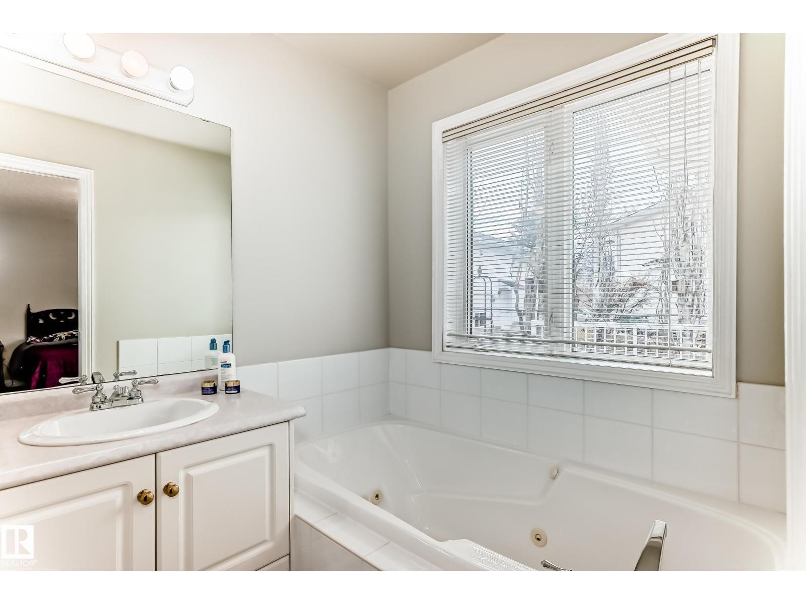 168 KULAWY DR N NW - 21