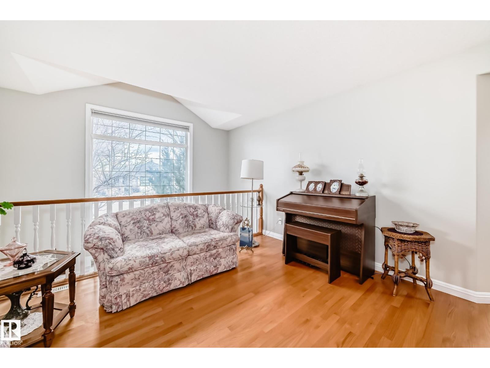 168 KULAWY DR N NW - 13