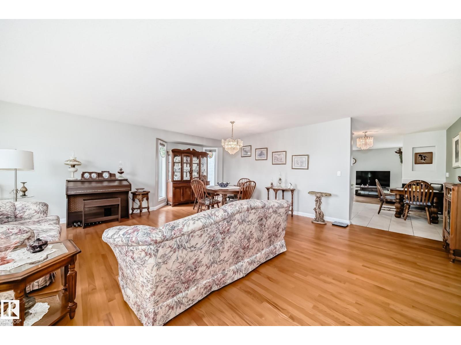 168 KULAWY DR N NW - 12