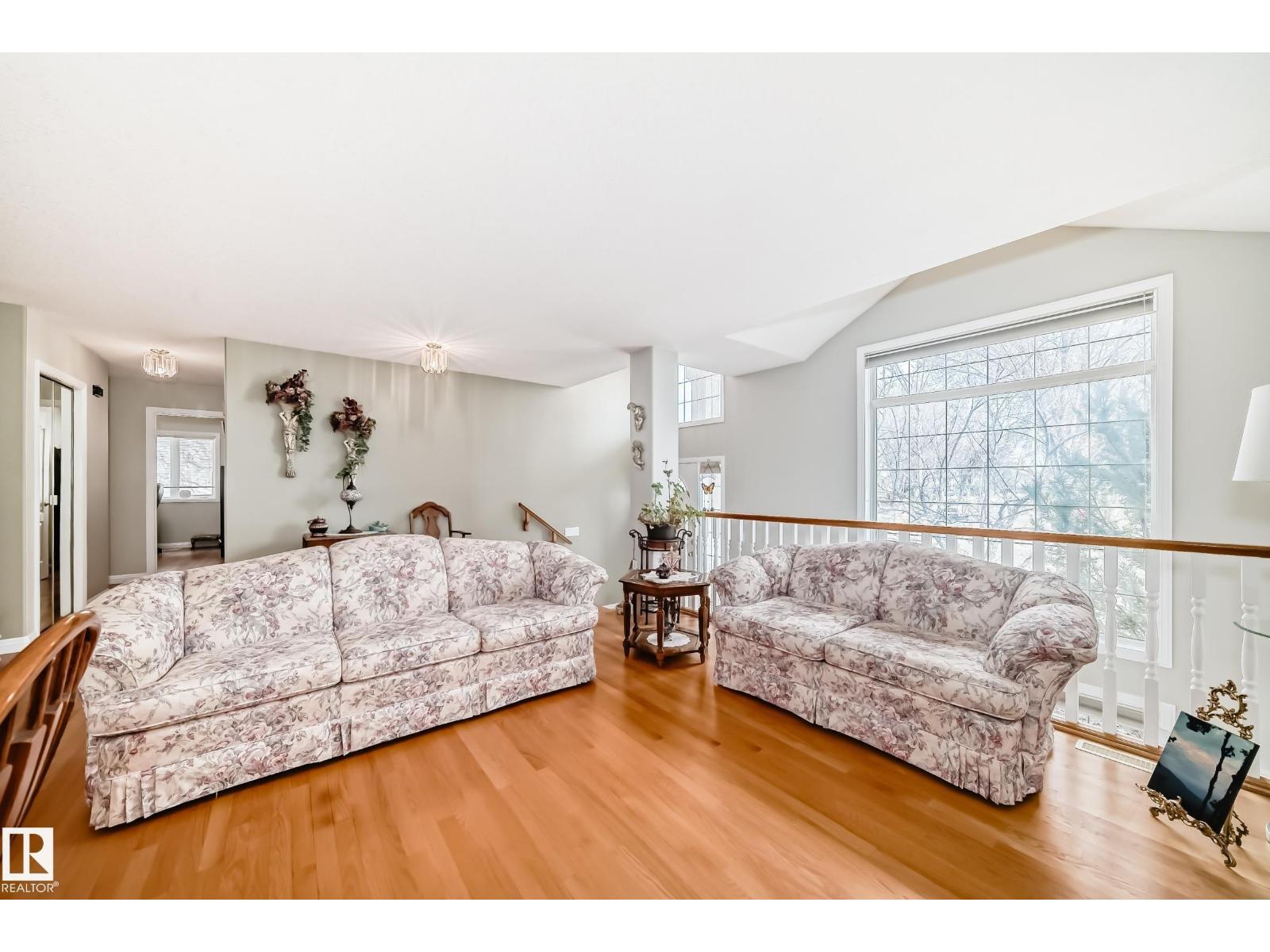 168 KULAWY DR N NW - 14