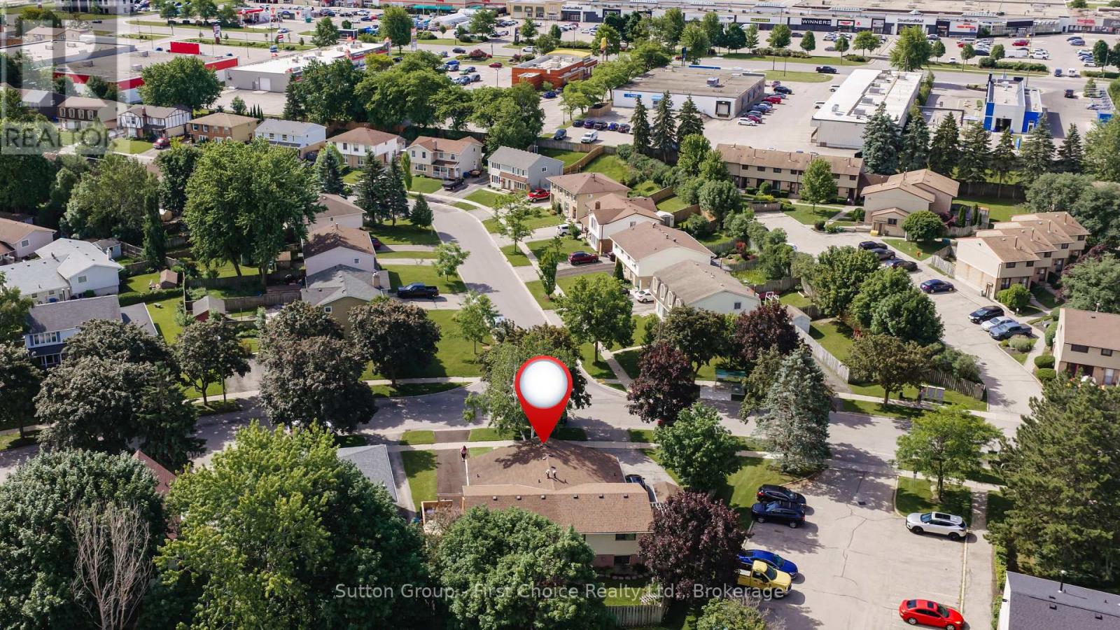 72 AVONWOOD DRIVE W - 40