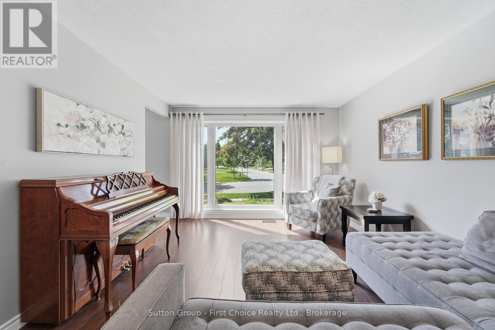 72 AVONWOOD DRIVE W - 6