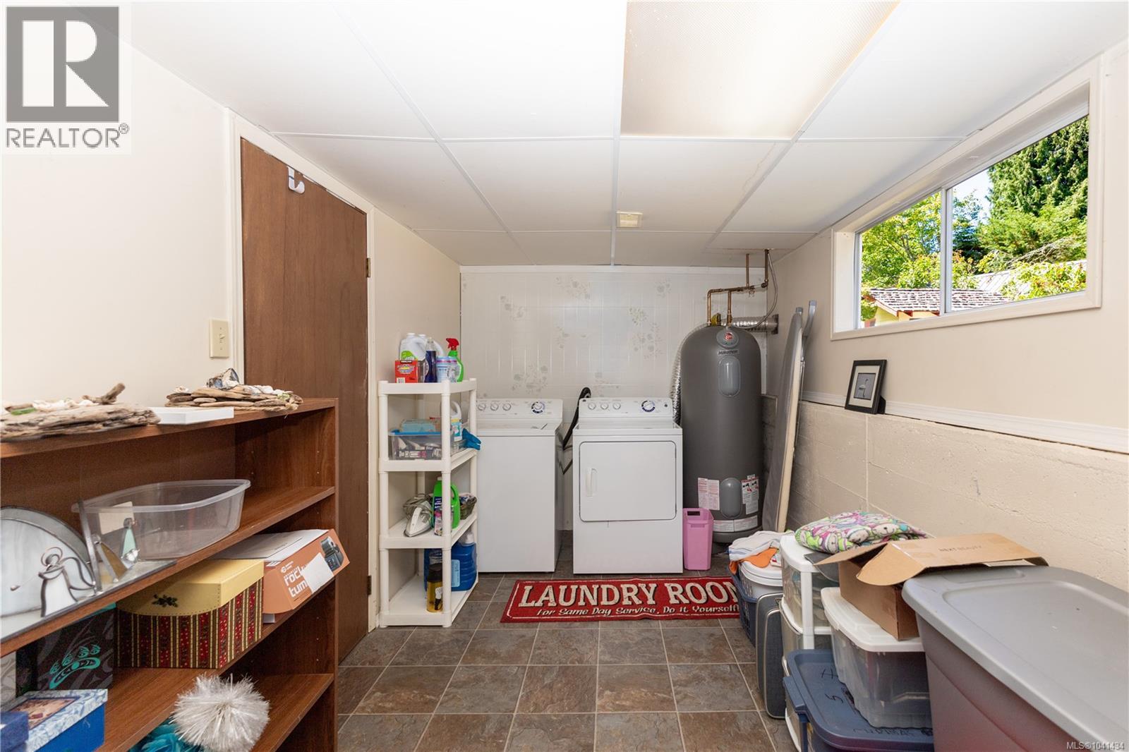 1031 16th St, Courtenay