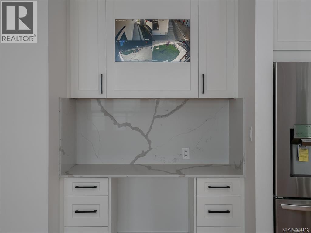 120 Hawk Point Rd - Image 24