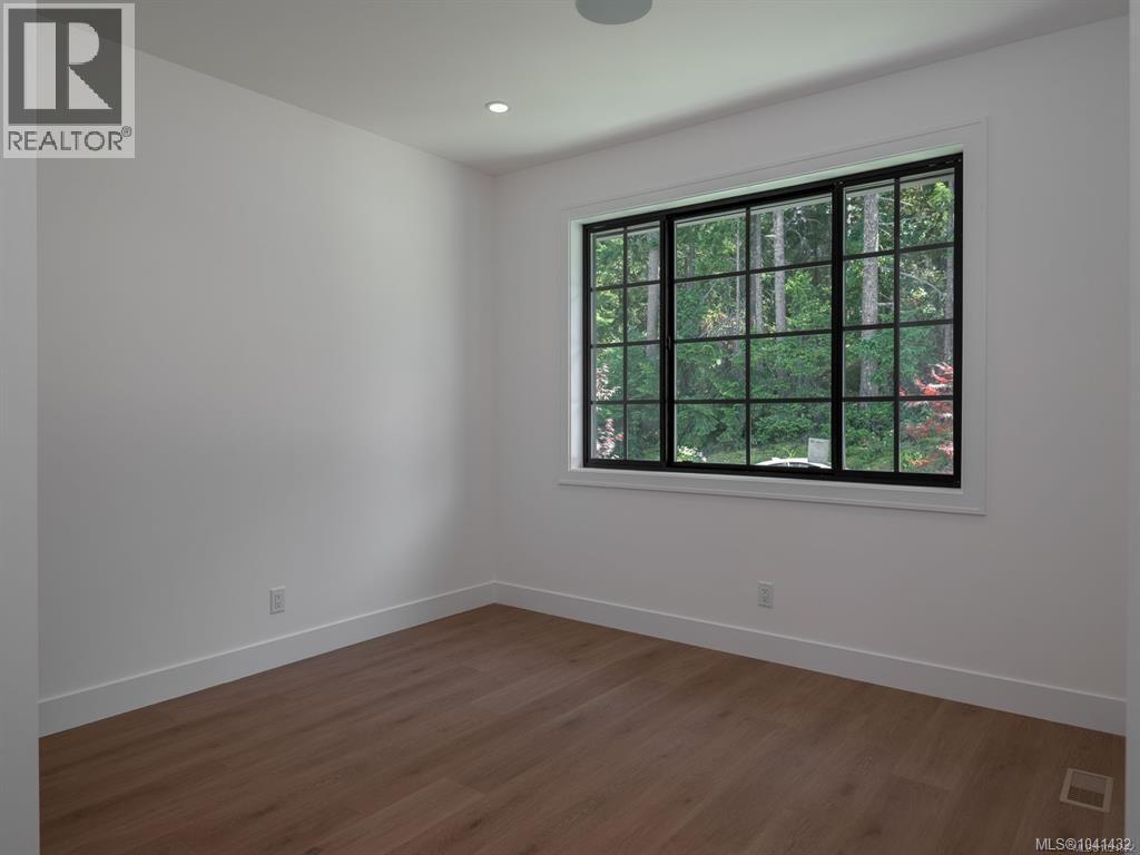 120 Hawk Point Rd - 31