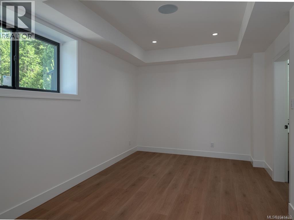 120 Hawk Point Rd - 39