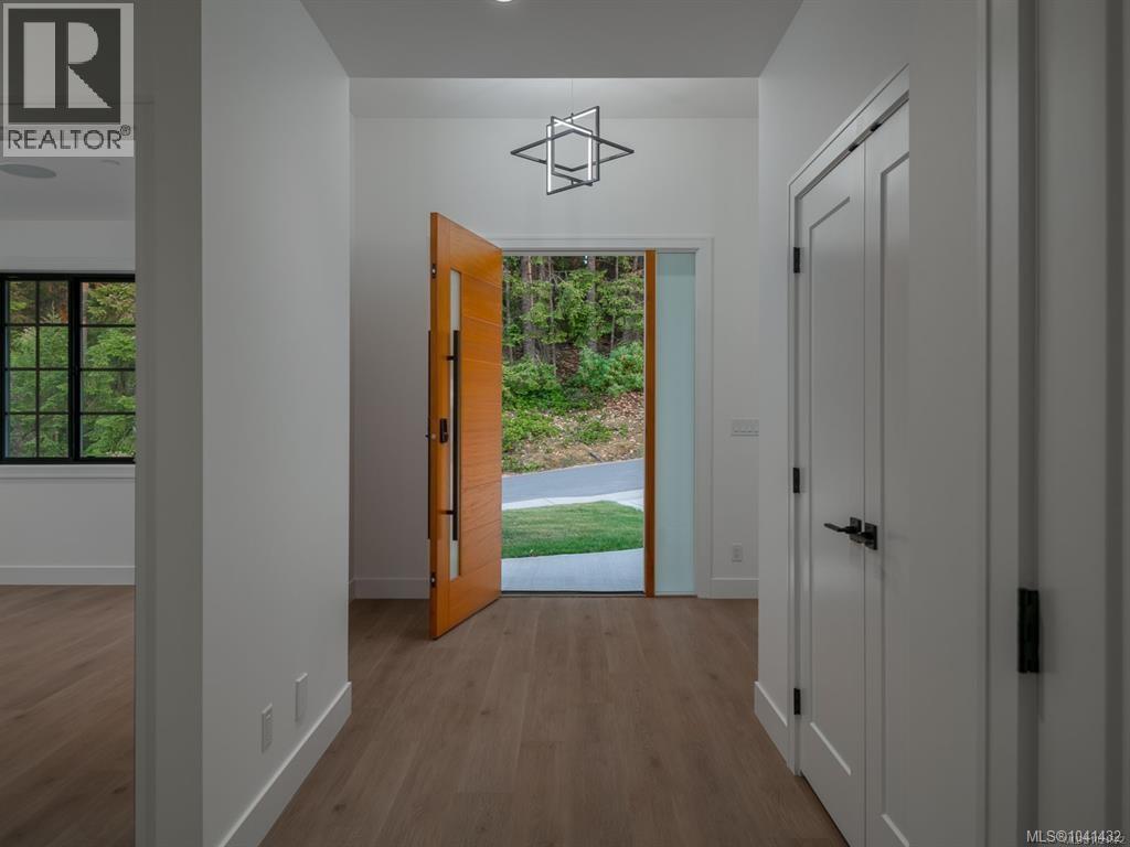 120 Hawk Point Rd - Image 67