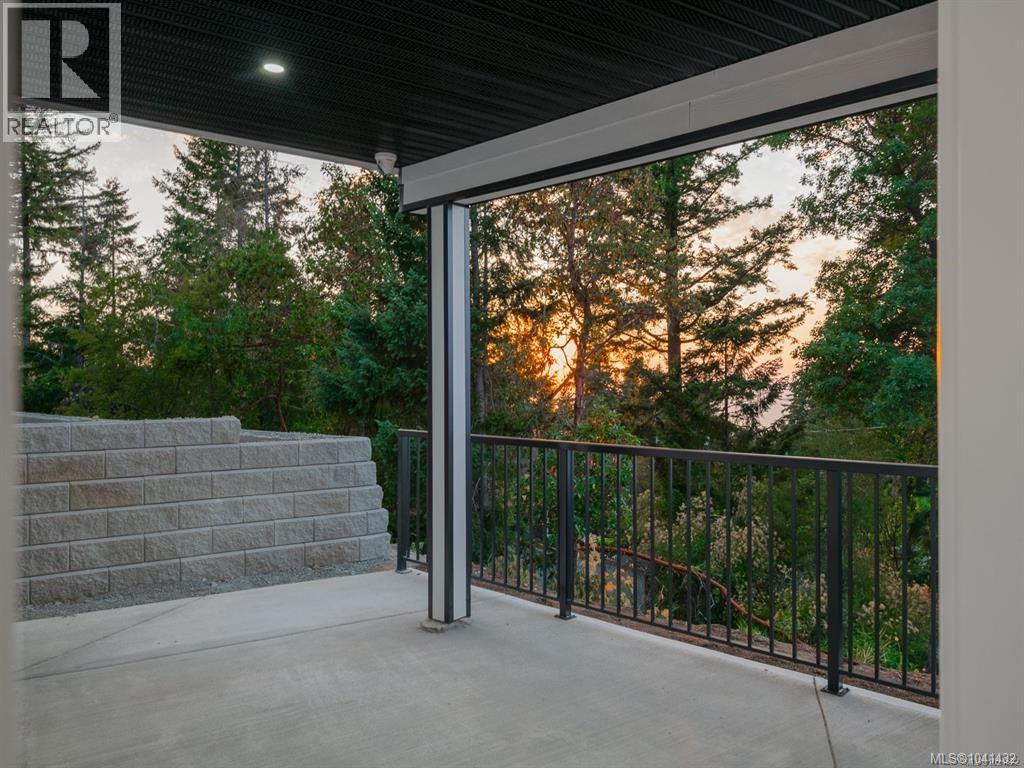 120 Hawk Point Rd - 72
