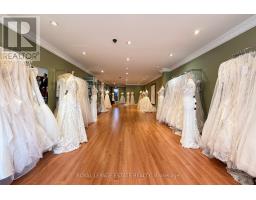 1194 St Clair Avenue W, Toronto, ON M6E1B4 Photo 6