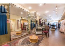 1194 St Clair Avenue W, Toronto, ON M6E1B4 Photo 9