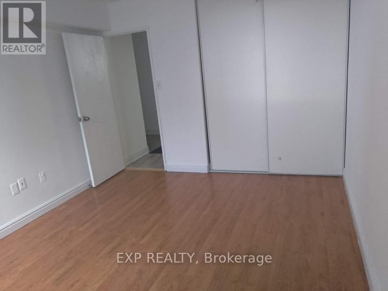 #816 320 DIXON ROAD - 14