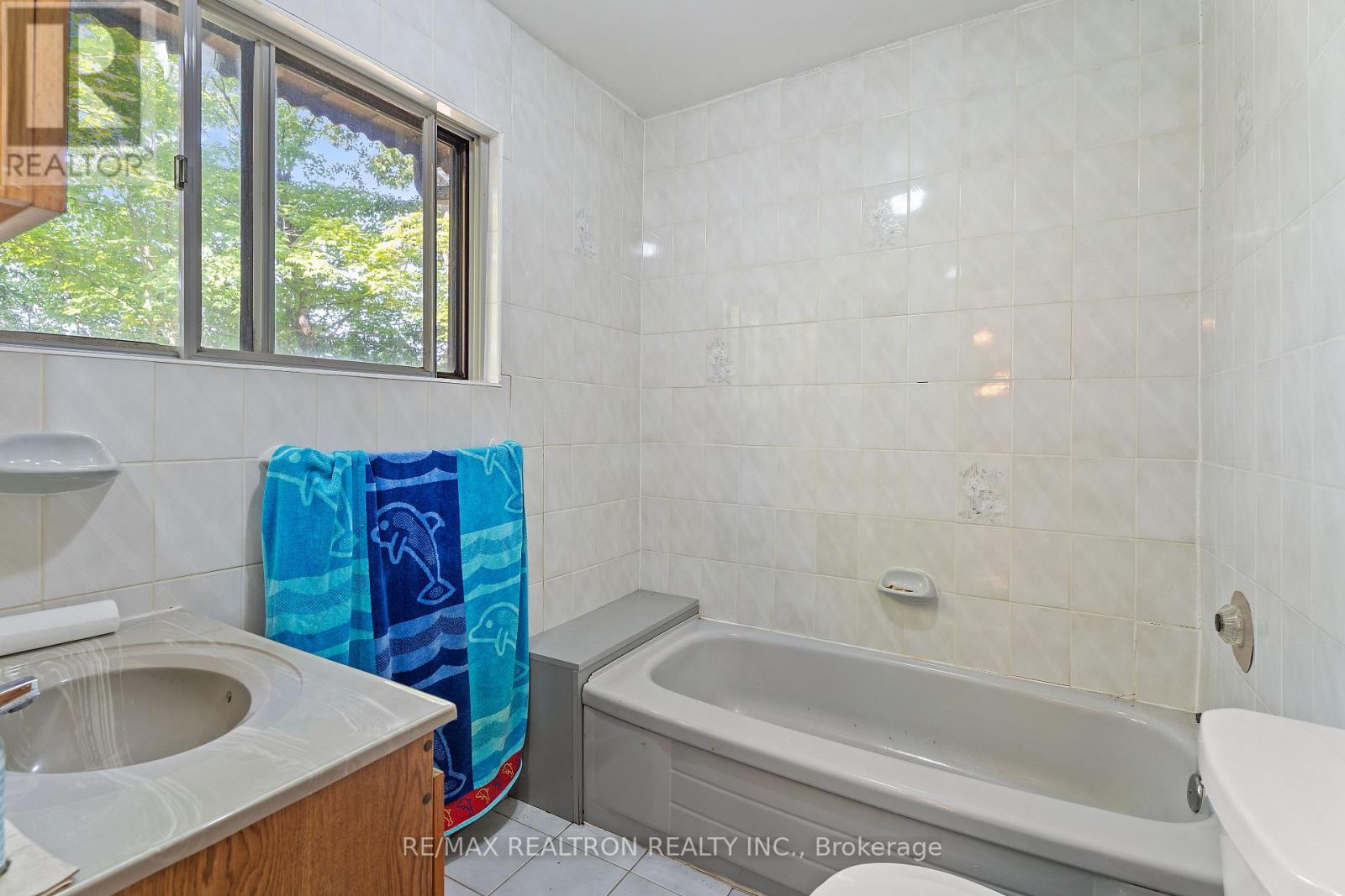 1030 MCCABE ROAD - 10