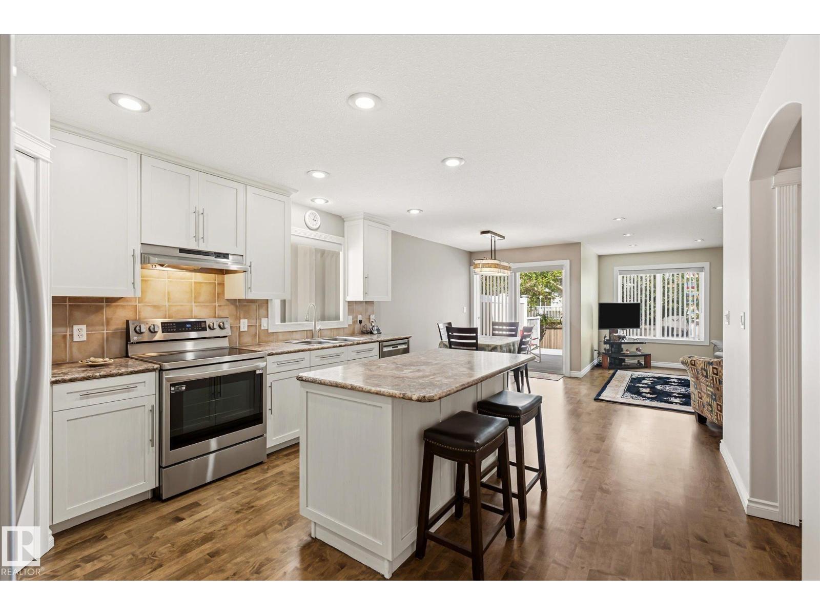 33 Cavan RD — photo 13