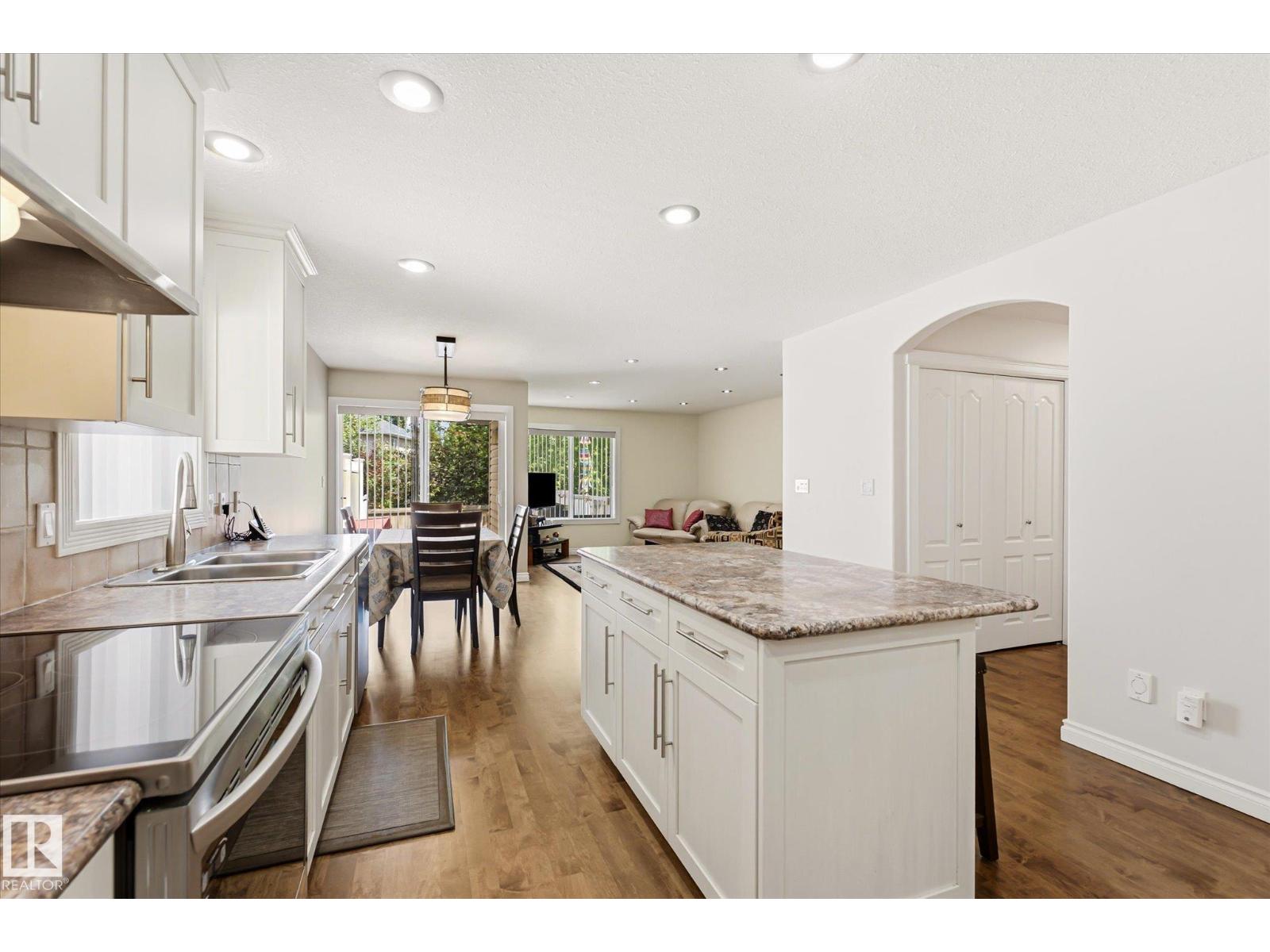 33 Cavan RD — photo 14