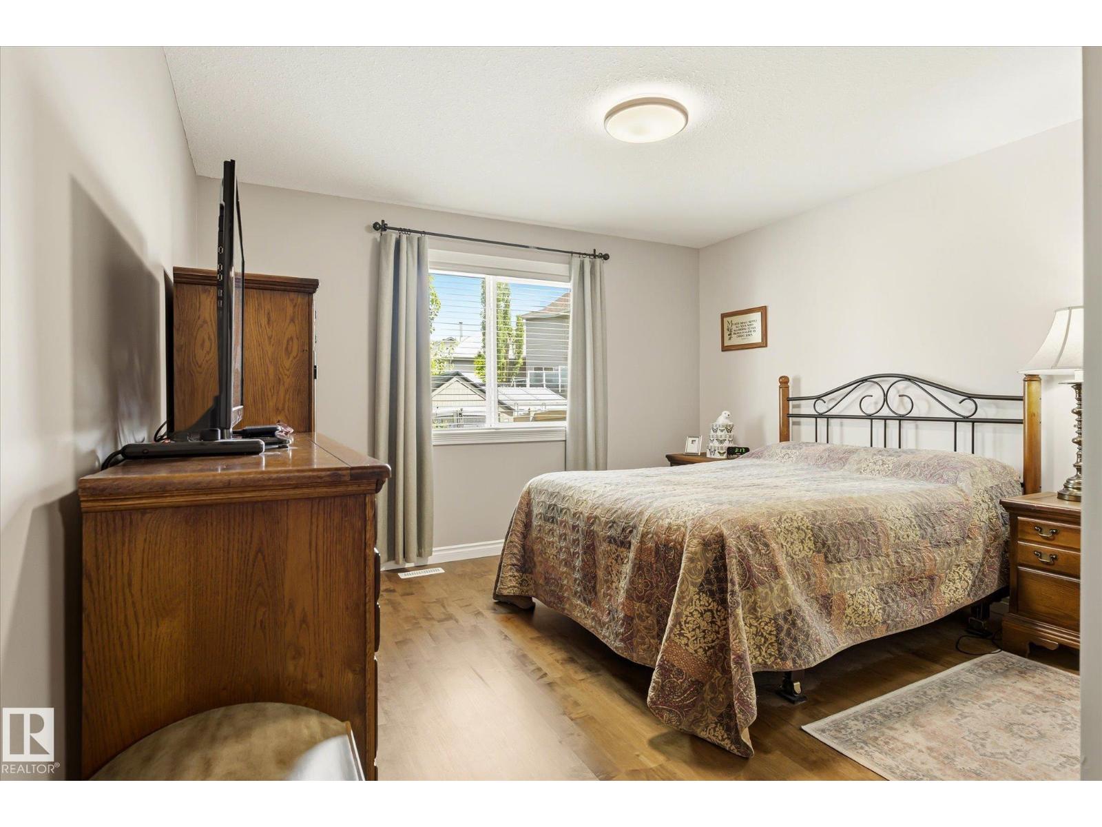 33 Cavan RD — photo 21