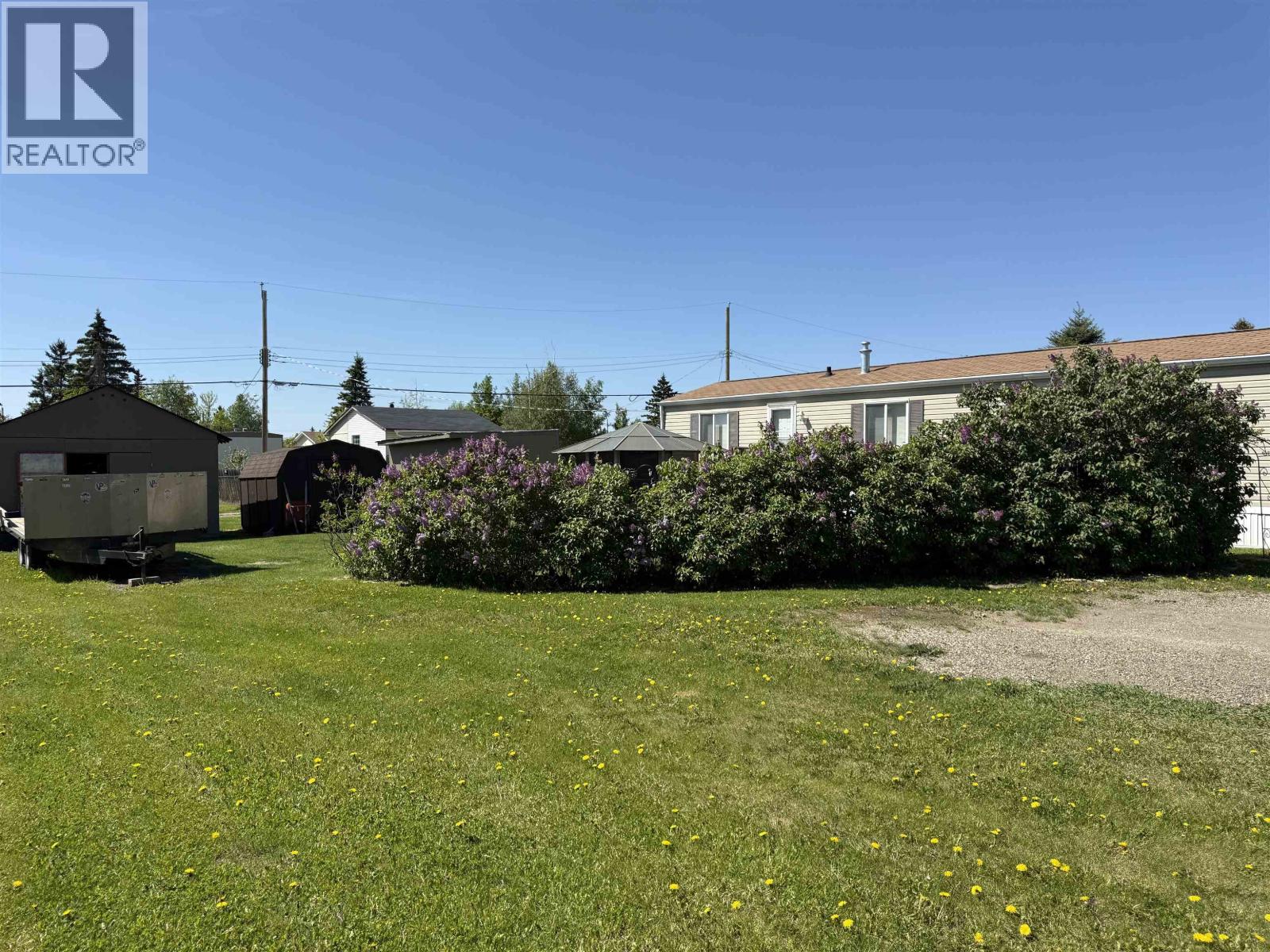 8920 75 STREET - 4