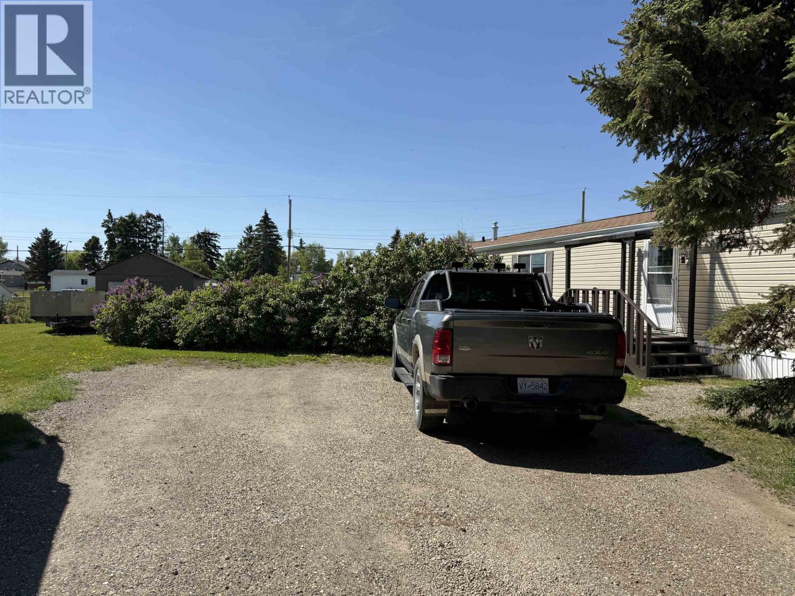 8920 75 STREET, Fort St. John