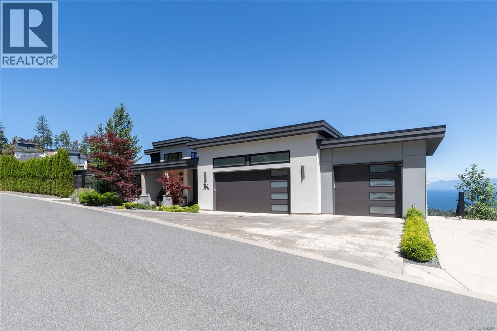 7376 High Ridge Cres - 68