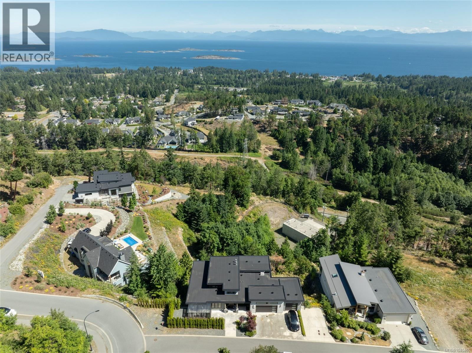 7376 High Ridge Cres - 76