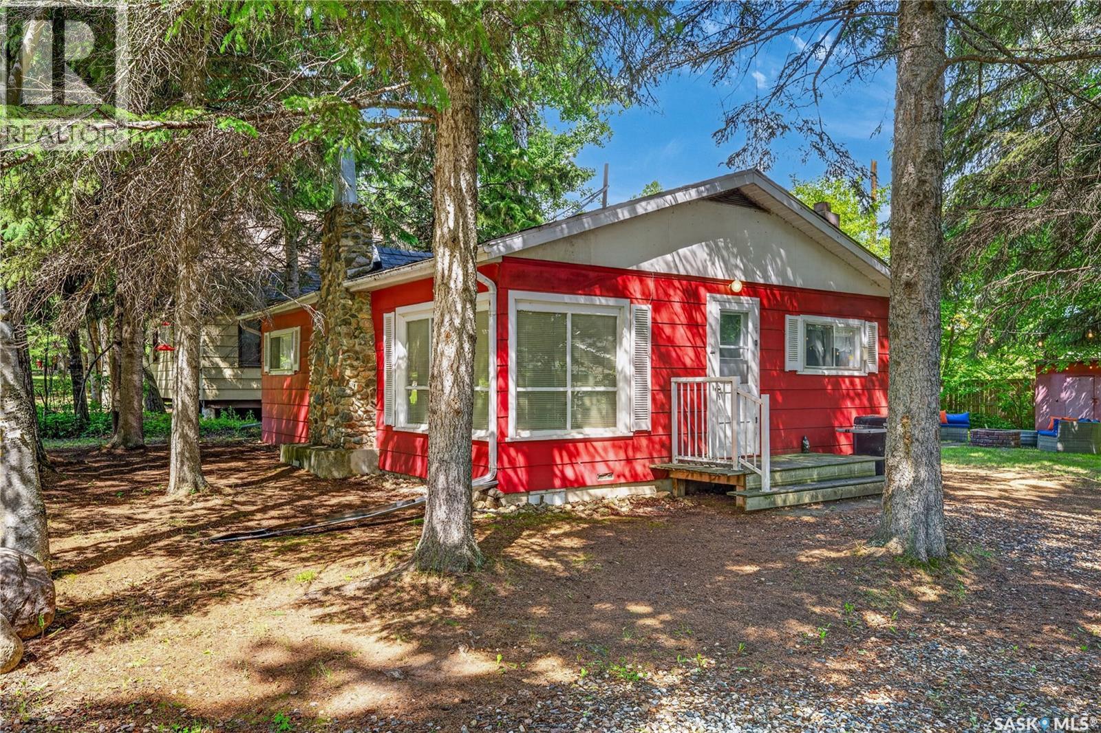 12 Mallard AVENUE - 1