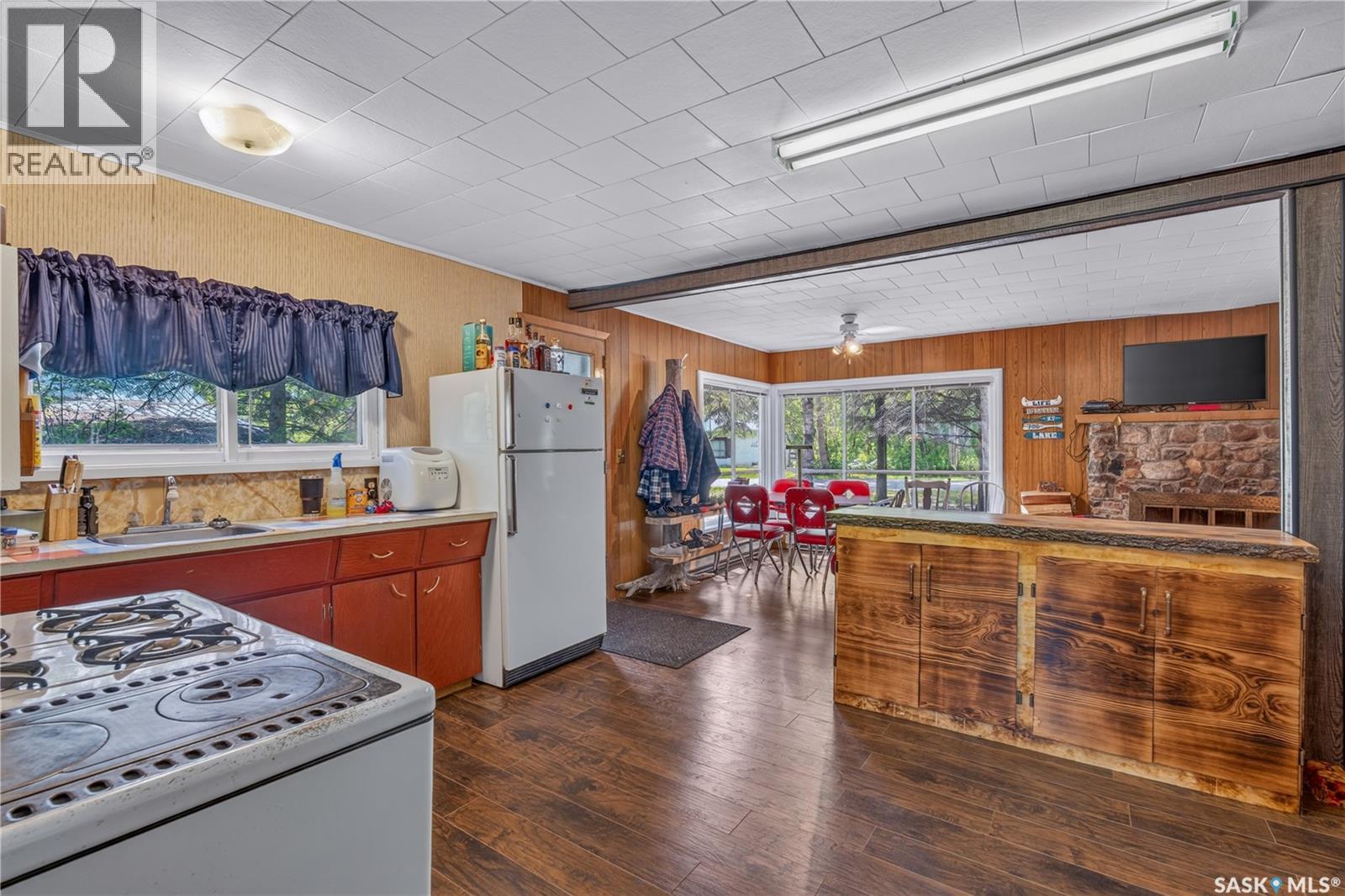12 Mallard AVENUE - 12