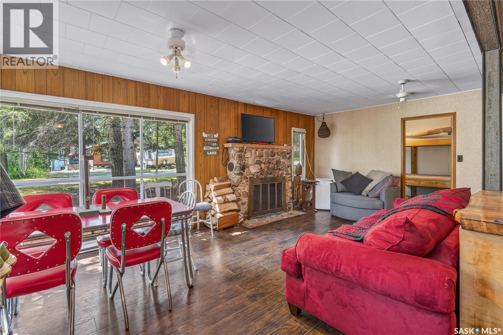12 Mallard AVENUE - 4