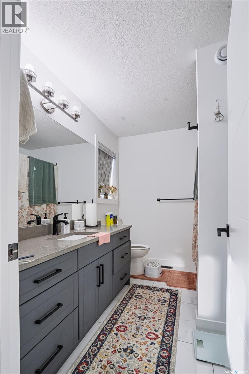 164 Thakur STREET - 21