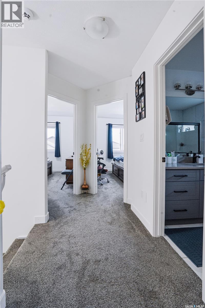 164 Thakur STREET - 22