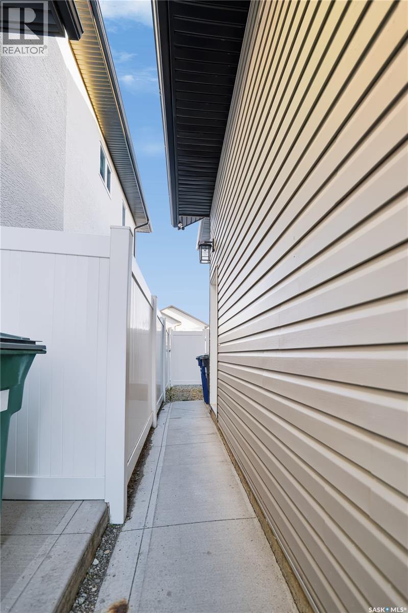 164 Thakur STREET - 28