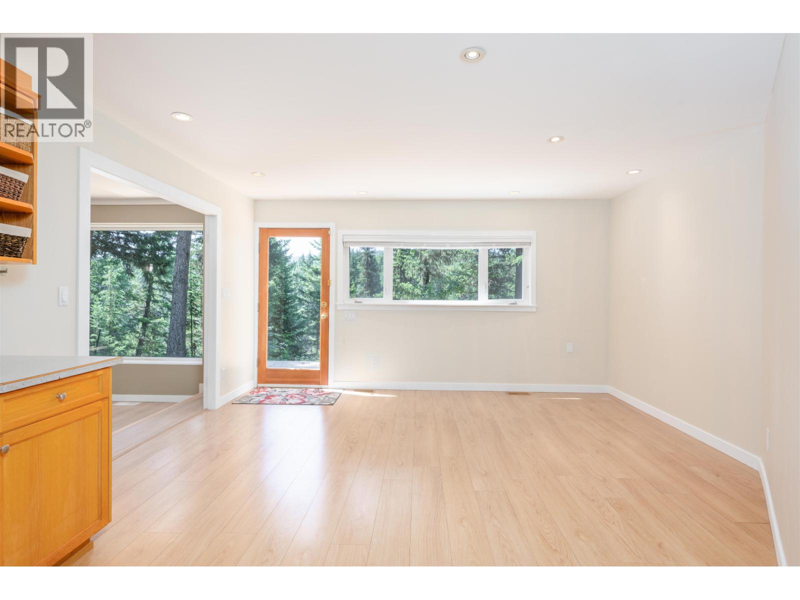 6201 BENCH DRIVE - 11
