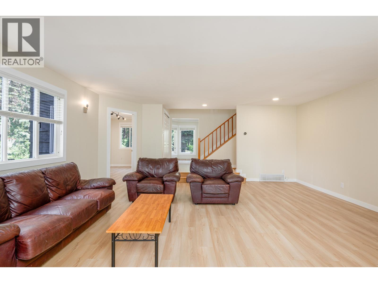 6201 BENCH DRIVE - 16