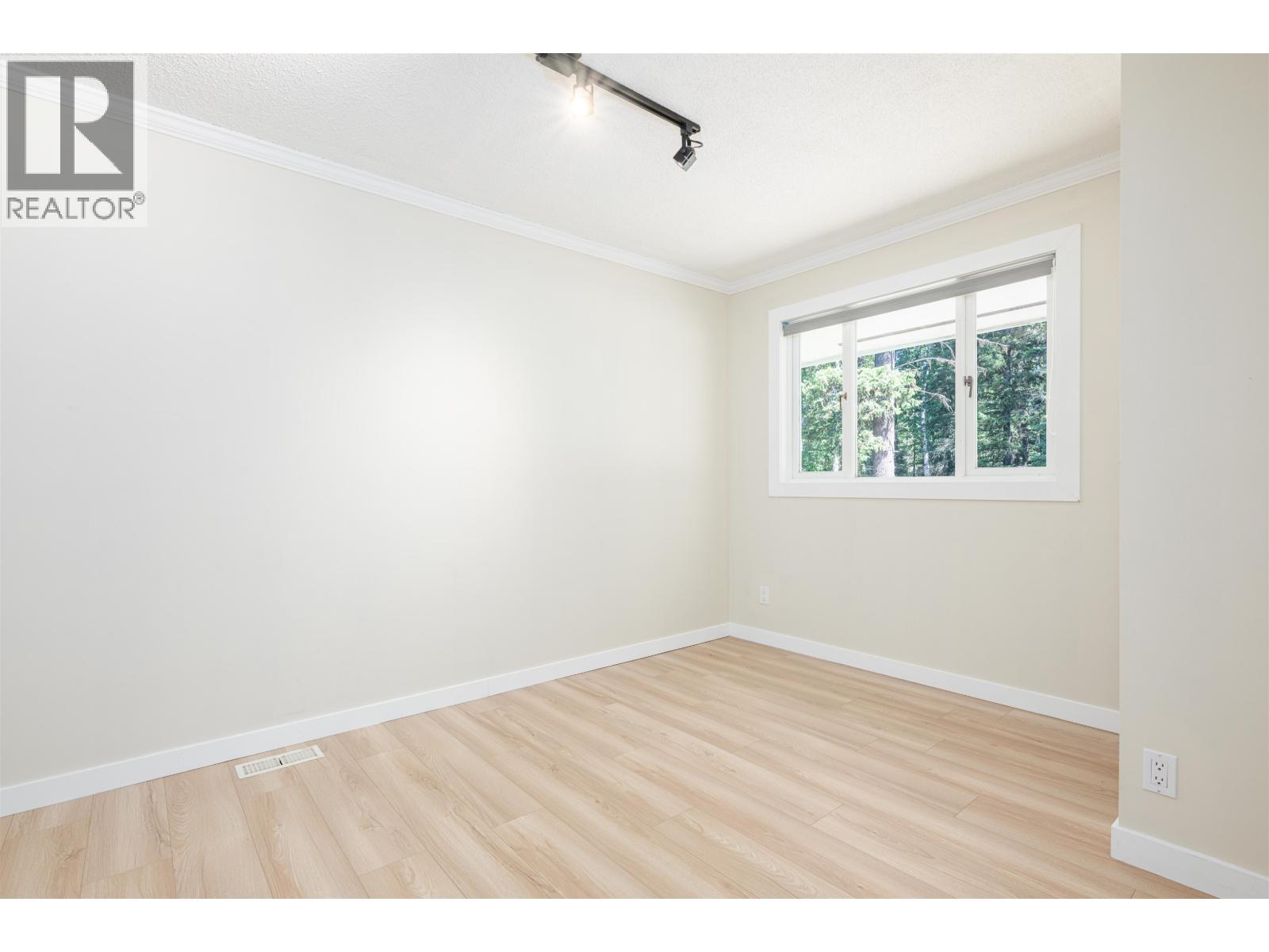 6201 BENCH DRIVE - 18