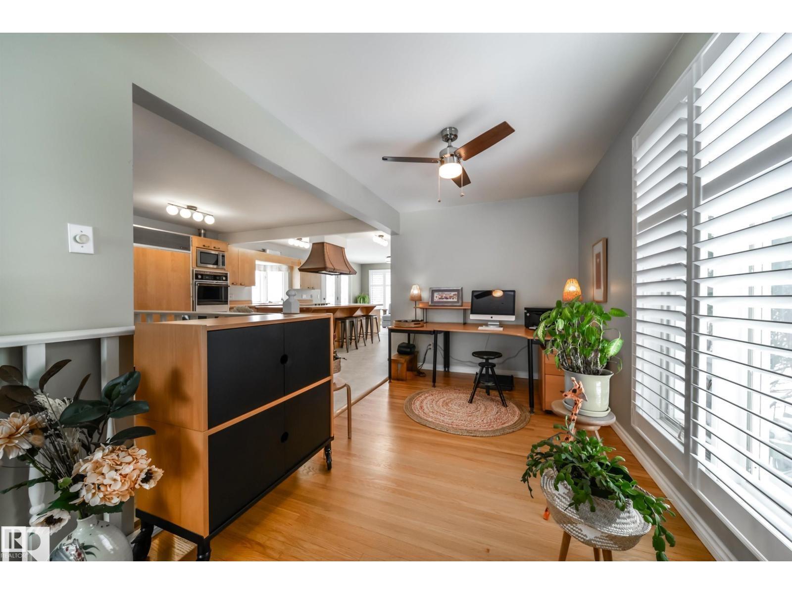 10231 46 ST NW - 6