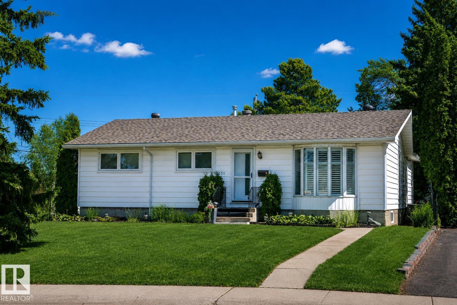 10231 46 ST NW - 1