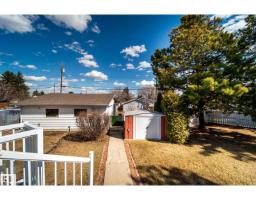 10231 46 St Nw, Edmonton, AB T6A1X9 Photo 27