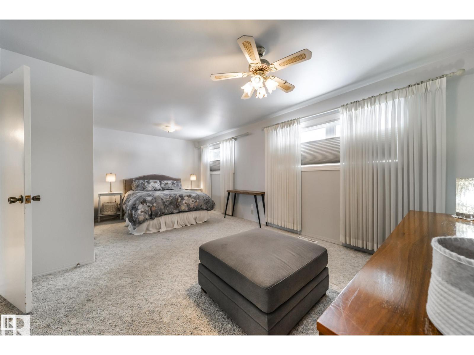 10231 46 ST NW - 36