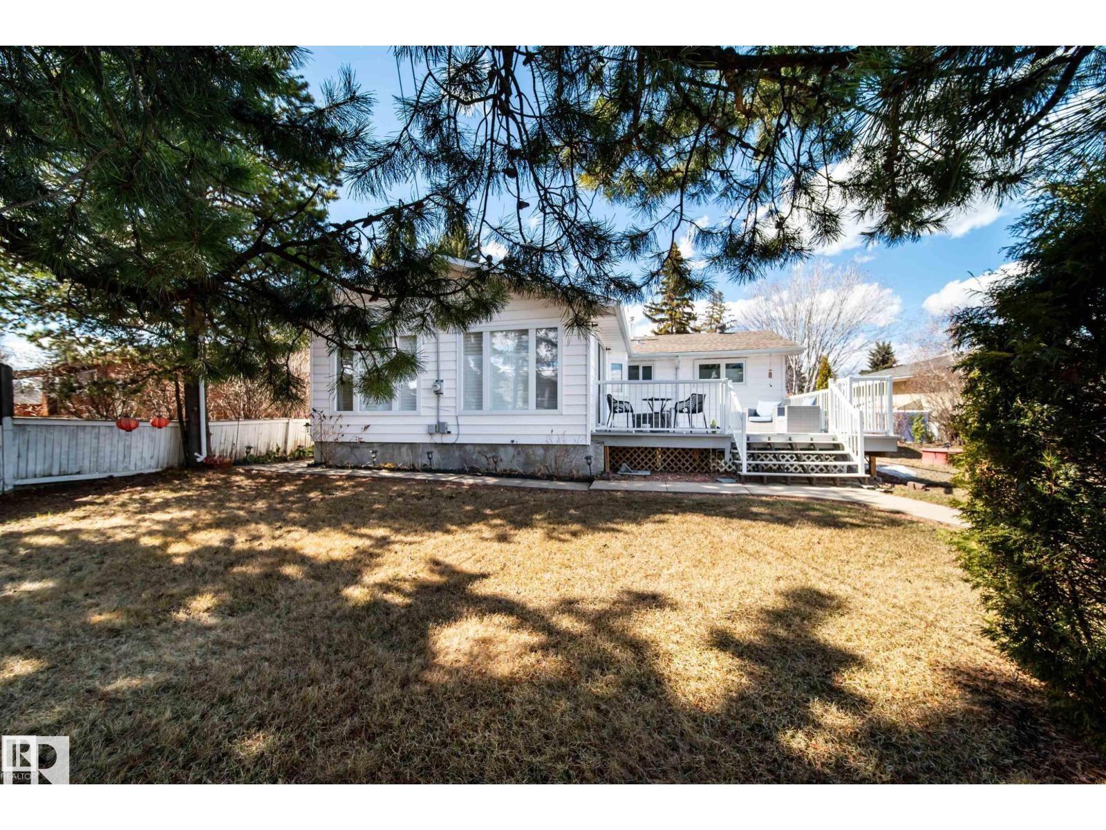 10231 46 ST NW - 25