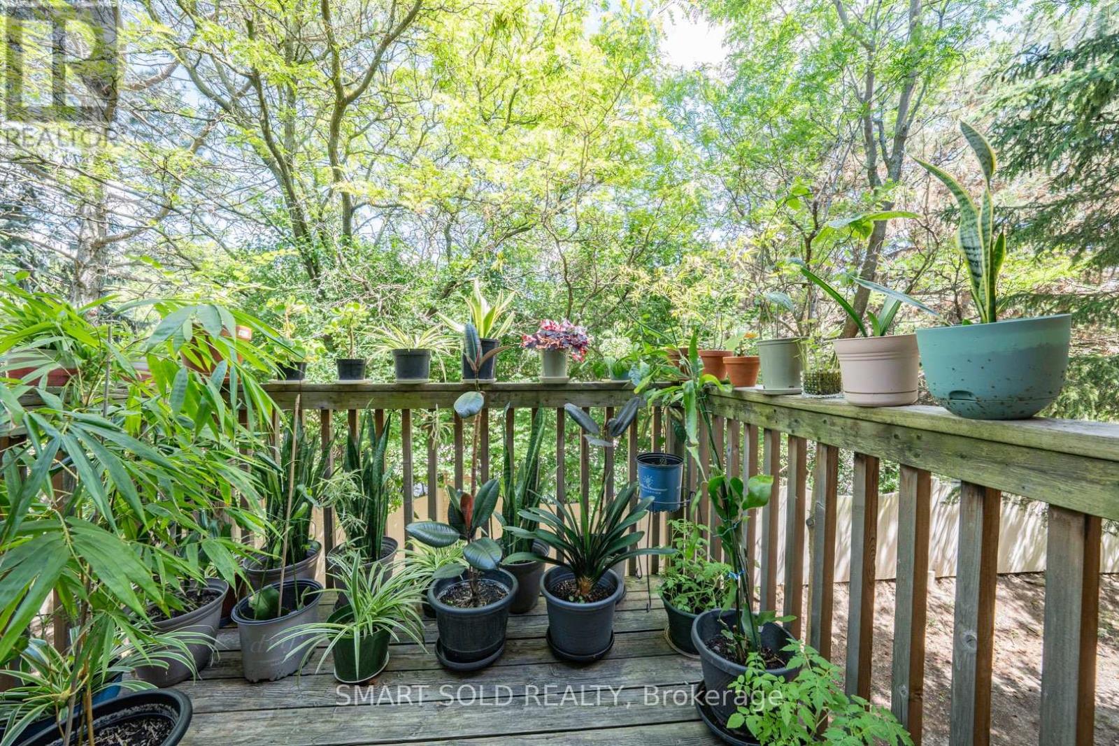 #16 9133 BAYVIEW AVENUE - 19
