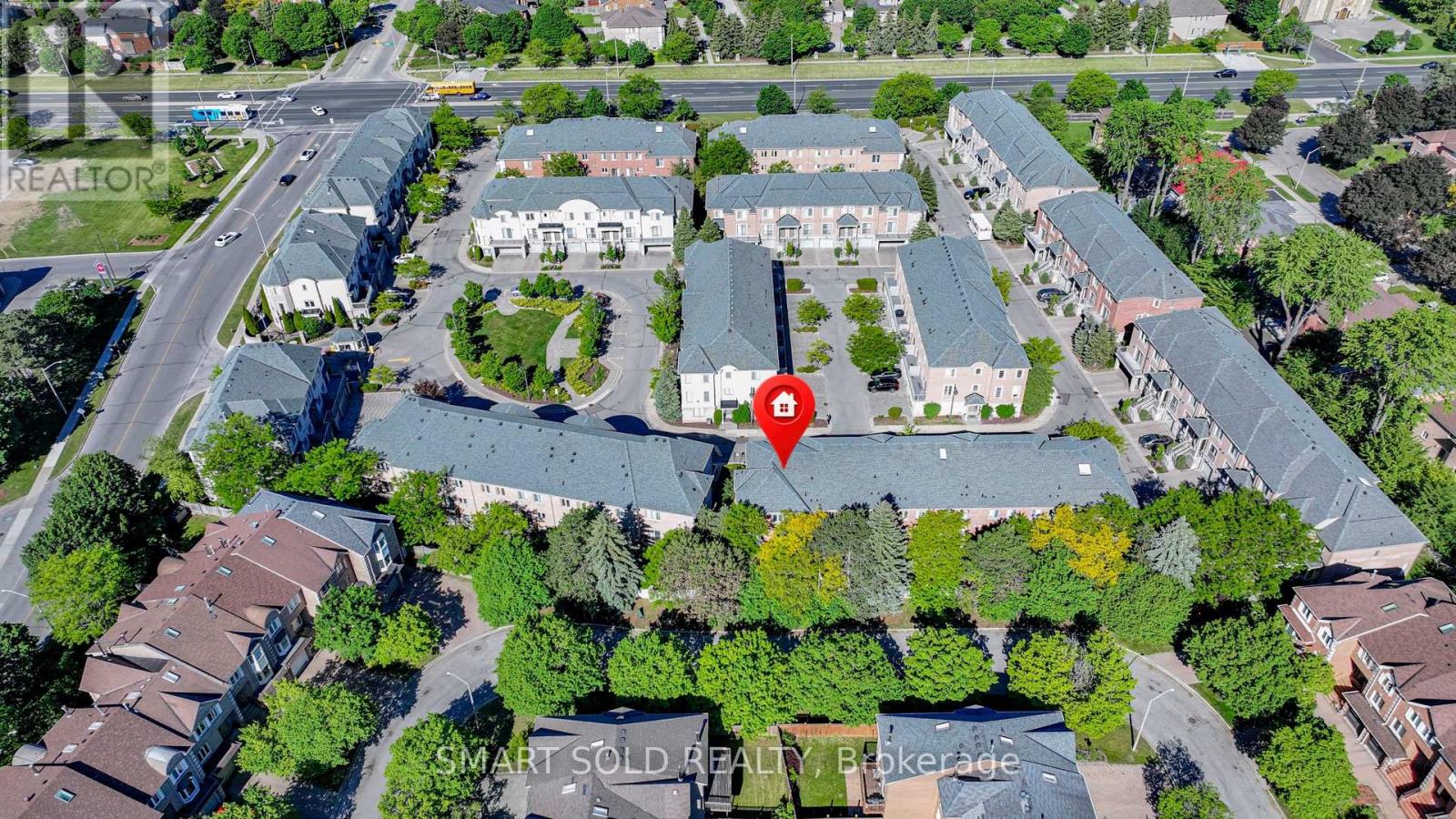 #16 9133 BAYVIEW AVENUE - 39