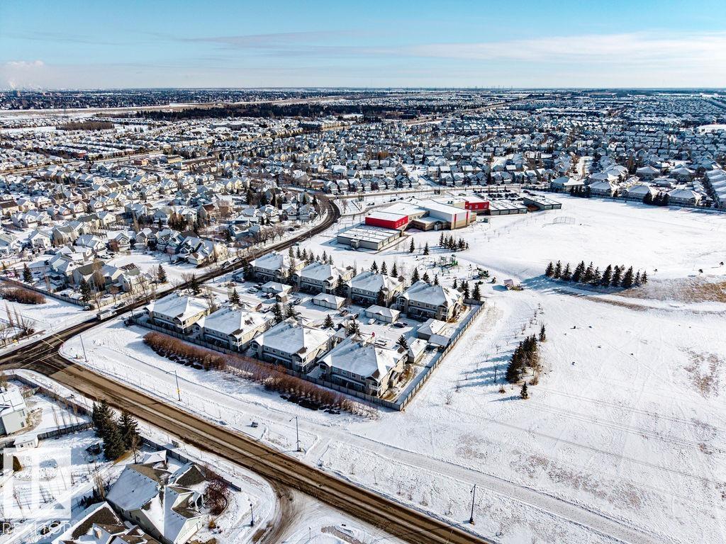 #34 1179 SUMMERSIDE DR SW - 32