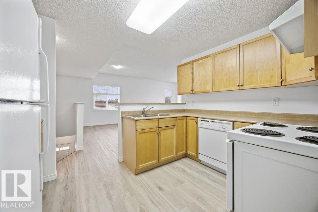 #34 1179 SUMMERSIDE DR SW - 8