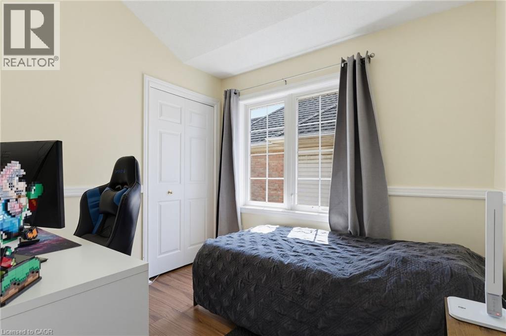 #110 3480 UPPER MIDDLE Road - 14