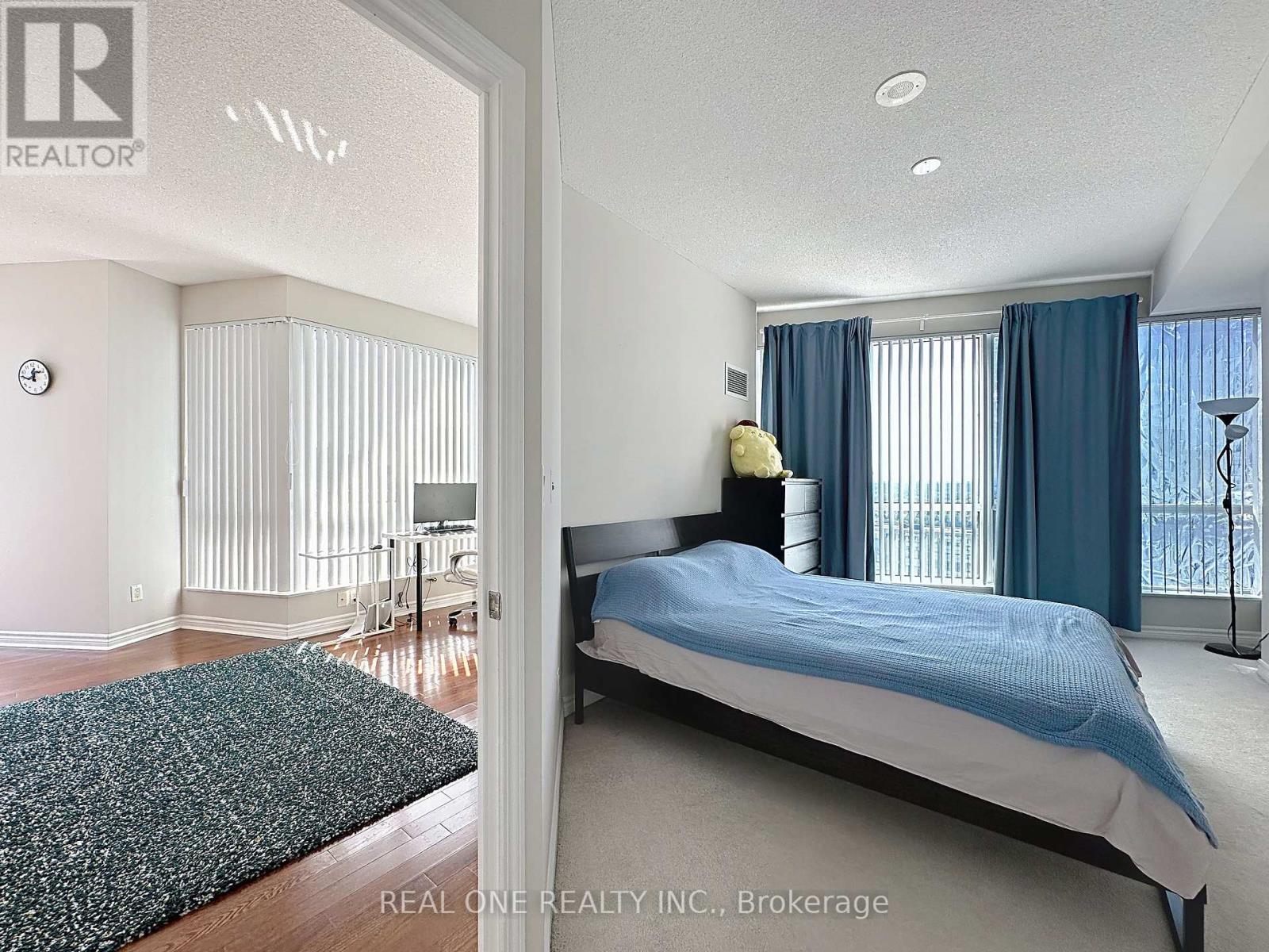 #2205 18 HOLMES AVENUE - 24