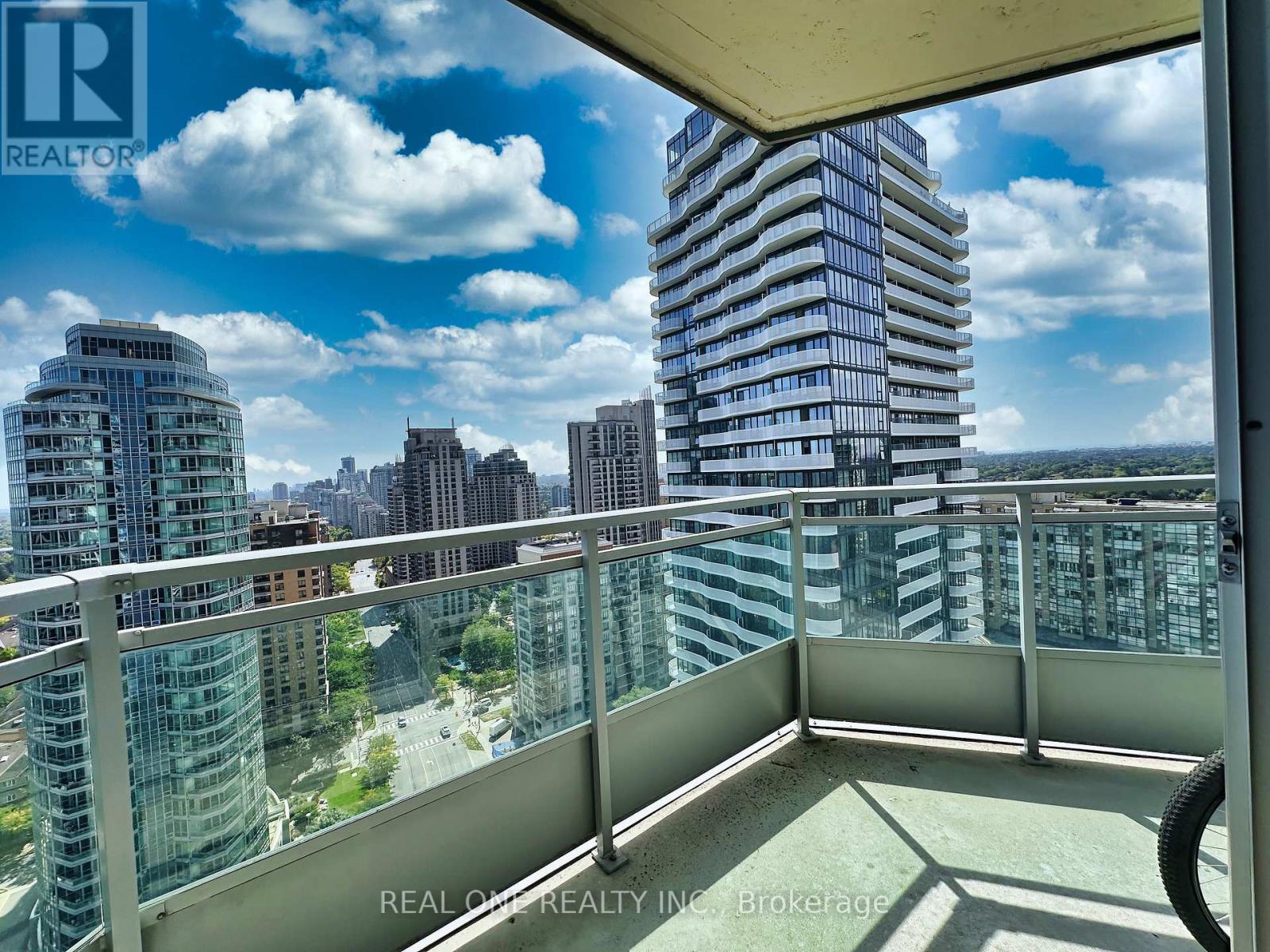 #2205 18 HOLMES AVENUE - 32