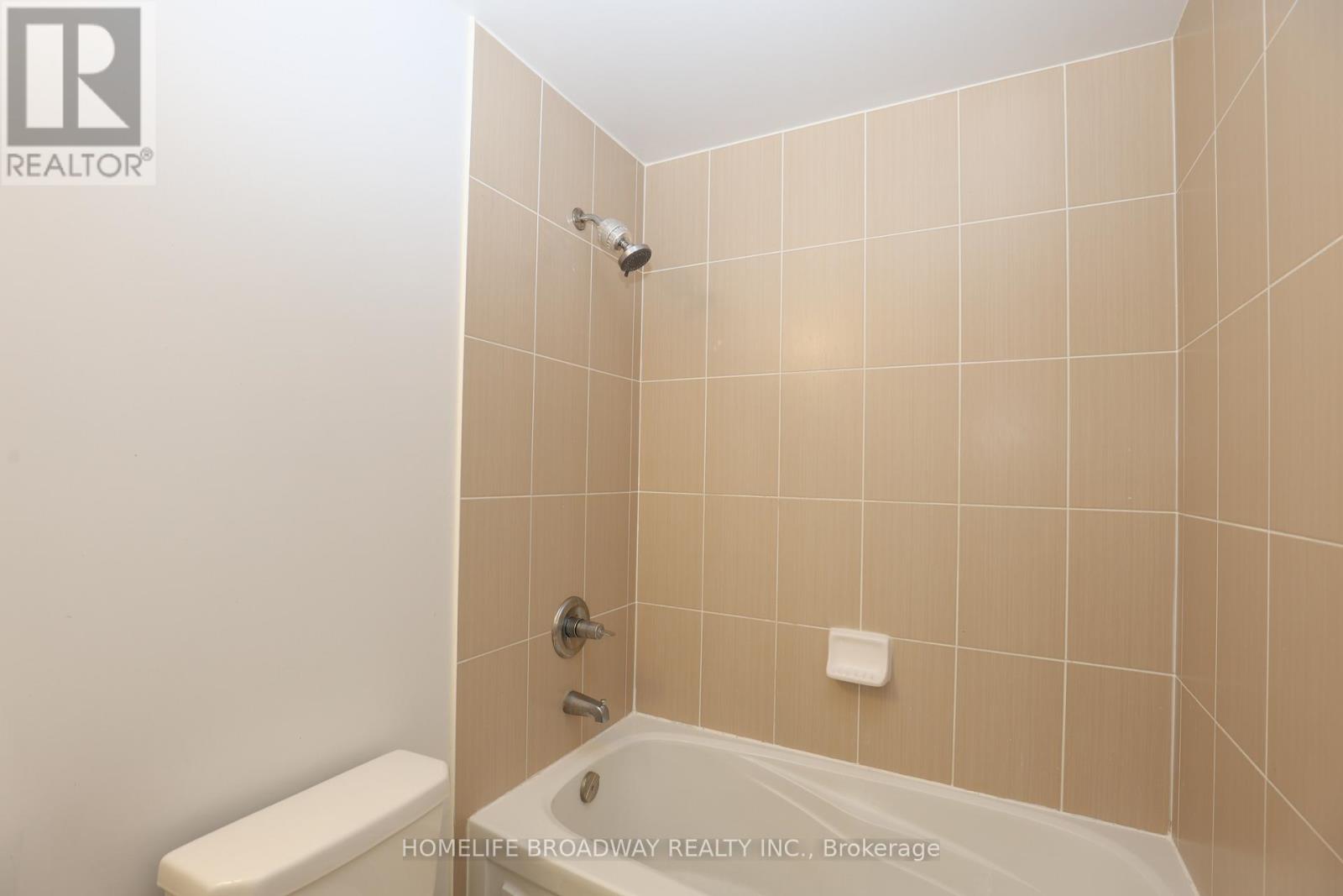 #906 26 NORTON AVENUE - 13