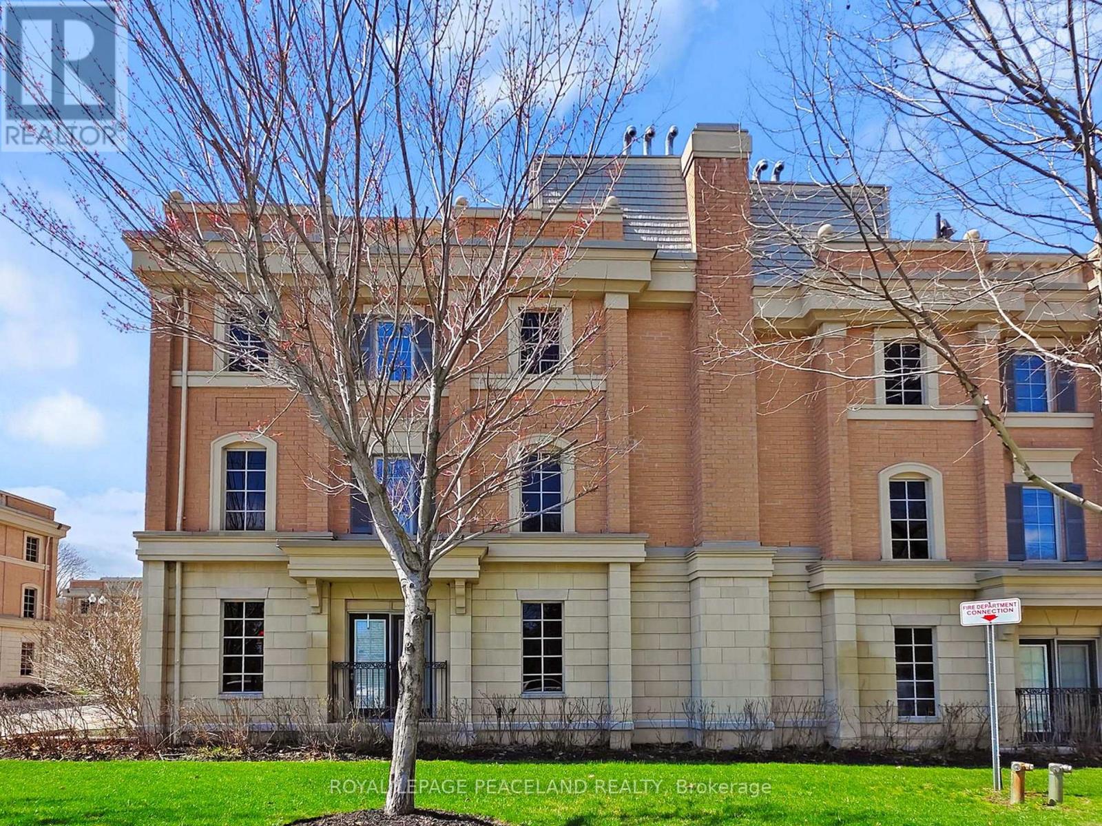 82 HARGRAVE LANE - 30