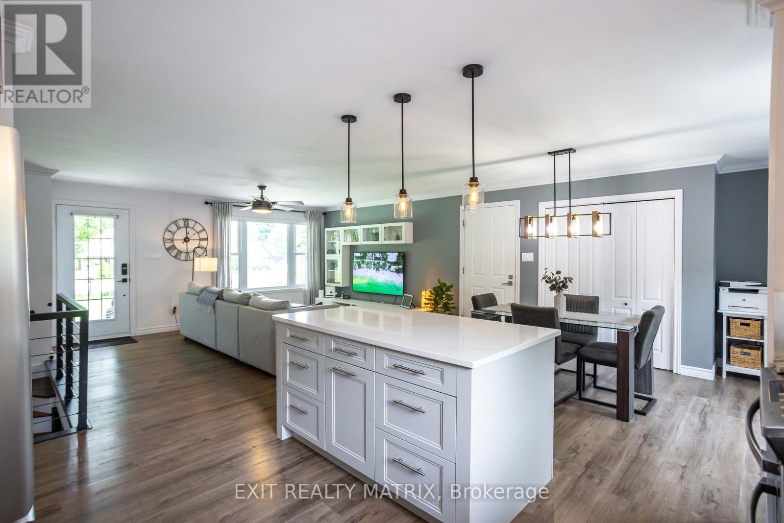 2866 FRONT ROAD - 12