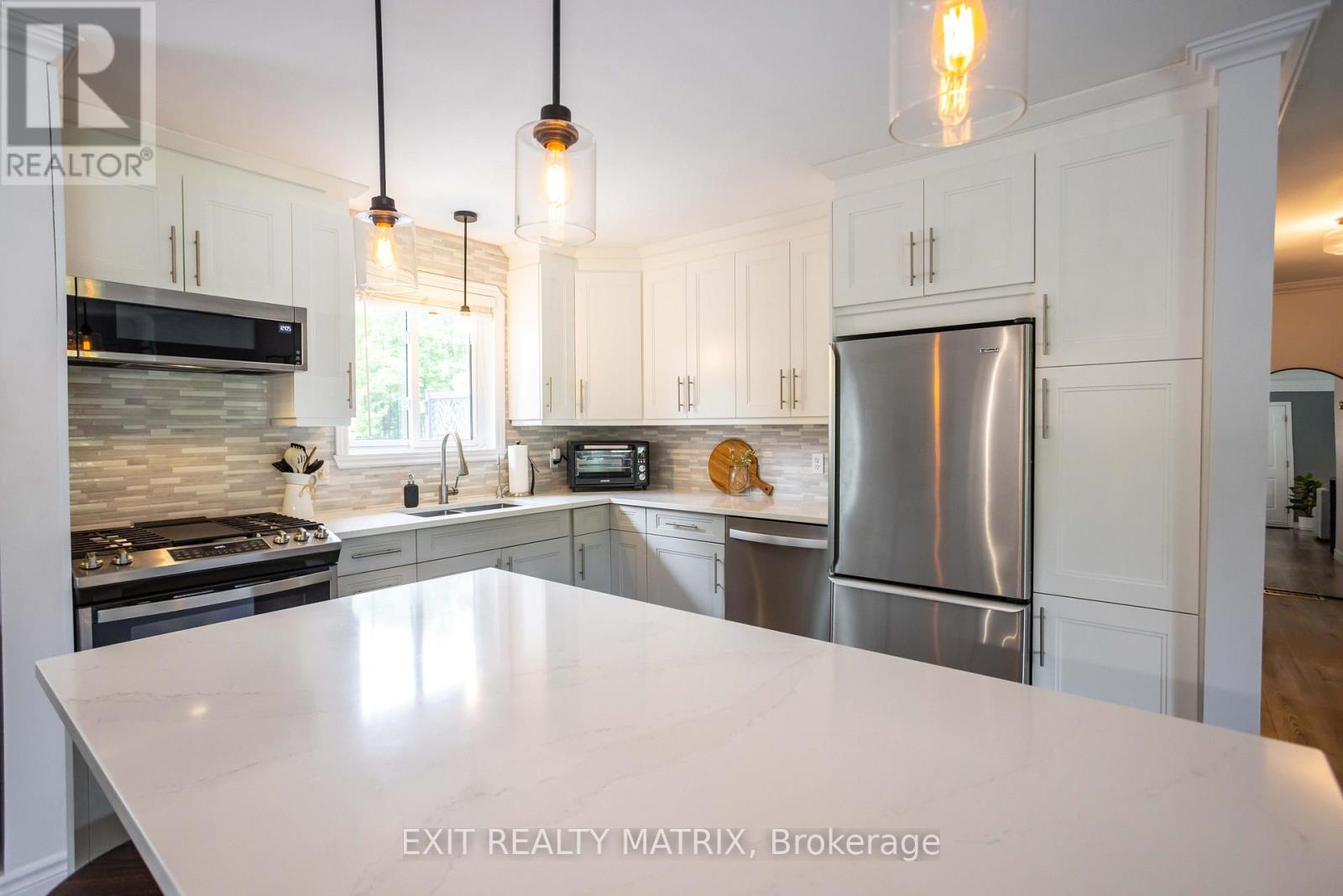 2866 FRONT ROAD - 9
