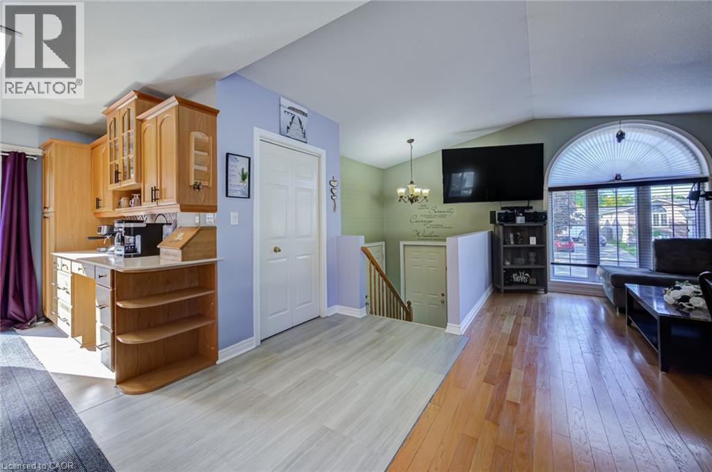 7880 ASCOT Circle - 10