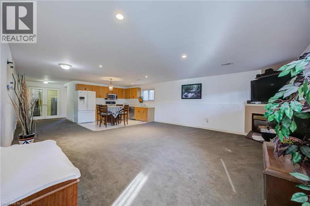 7880 ASCOT Circle - Image 38